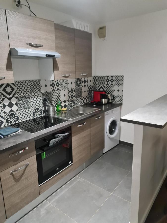 Le Jules Val - Studio Cosy En Residence + Parking + Wi-Fi Evry-Gregy-sur-Yerre المظهر الخارجي الصورة